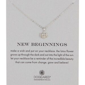 Dogeared Silver Lotus Pendant Necklace New with tags